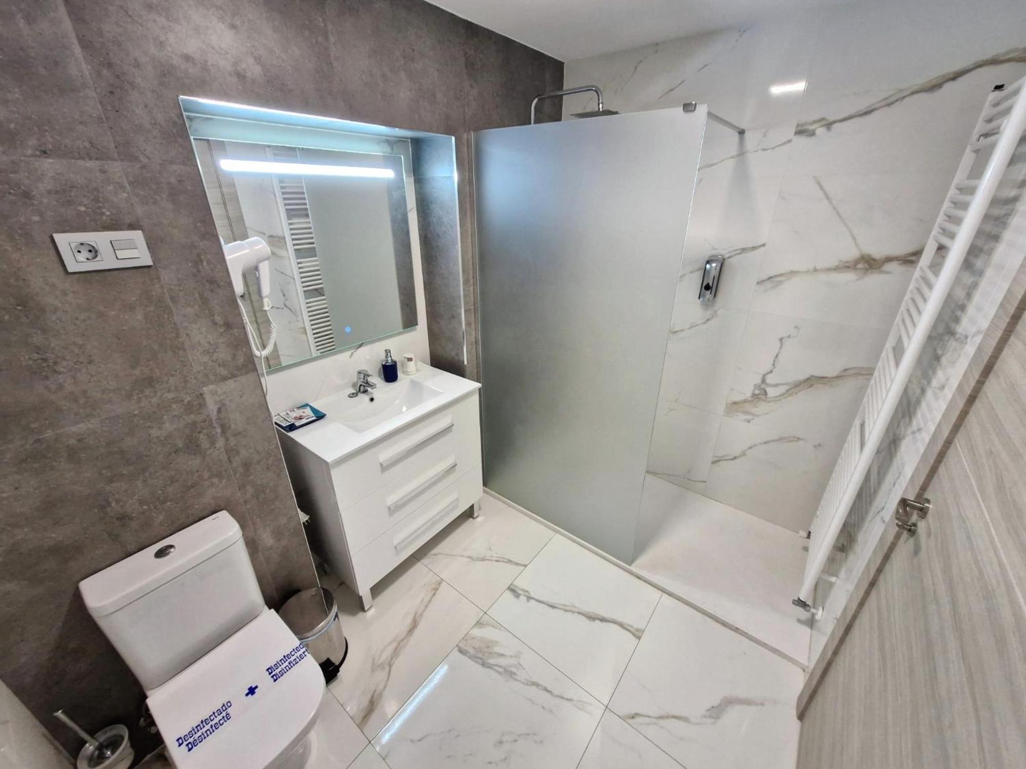 Feeling Home - Suites&Rooms Leão Exterior foto