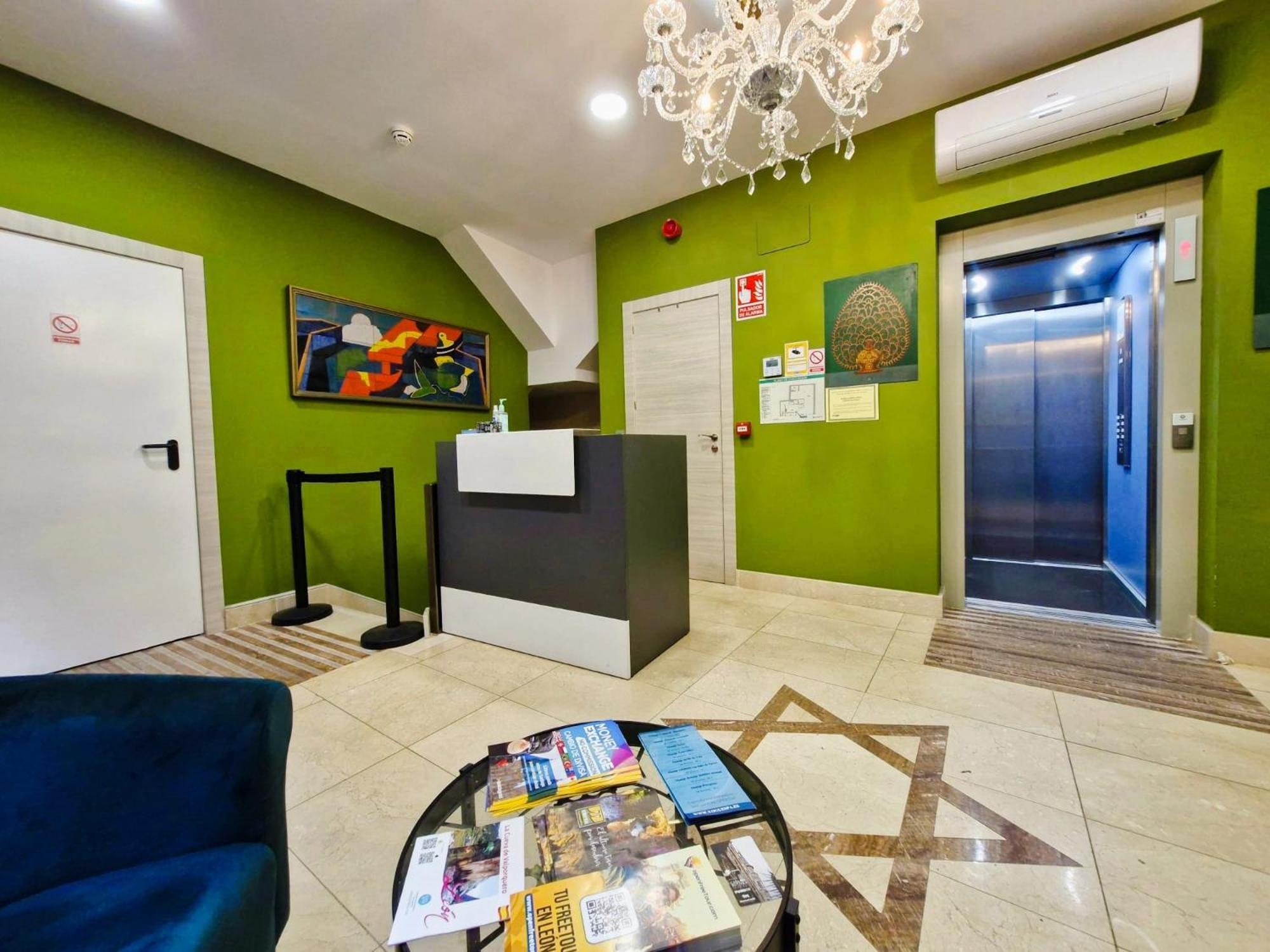 Feeling Home - Suites&Rooms Leão Exterior foto