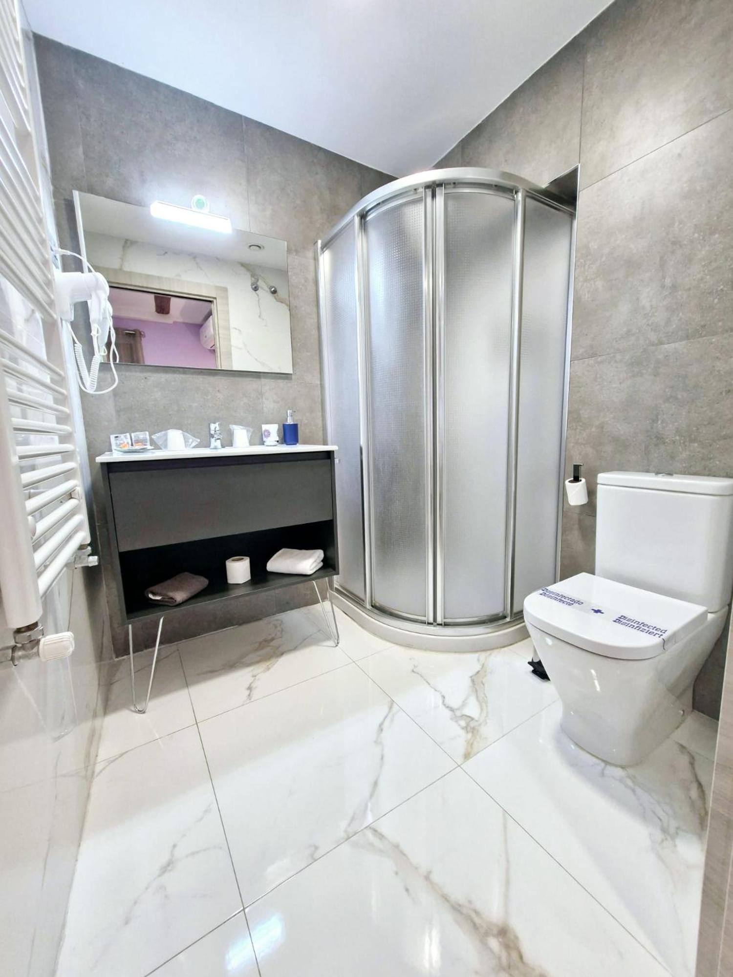 Feeling Home - Suites&Rooms Leão Exterior foto